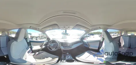 2015 Toyota Rav4 Xle z USA, uszkodzony, nr VIN JTMWFREV0FJ059280